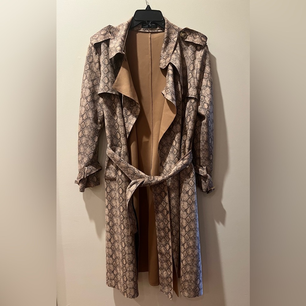 Few Moda Snake-Skin Fashion Coat